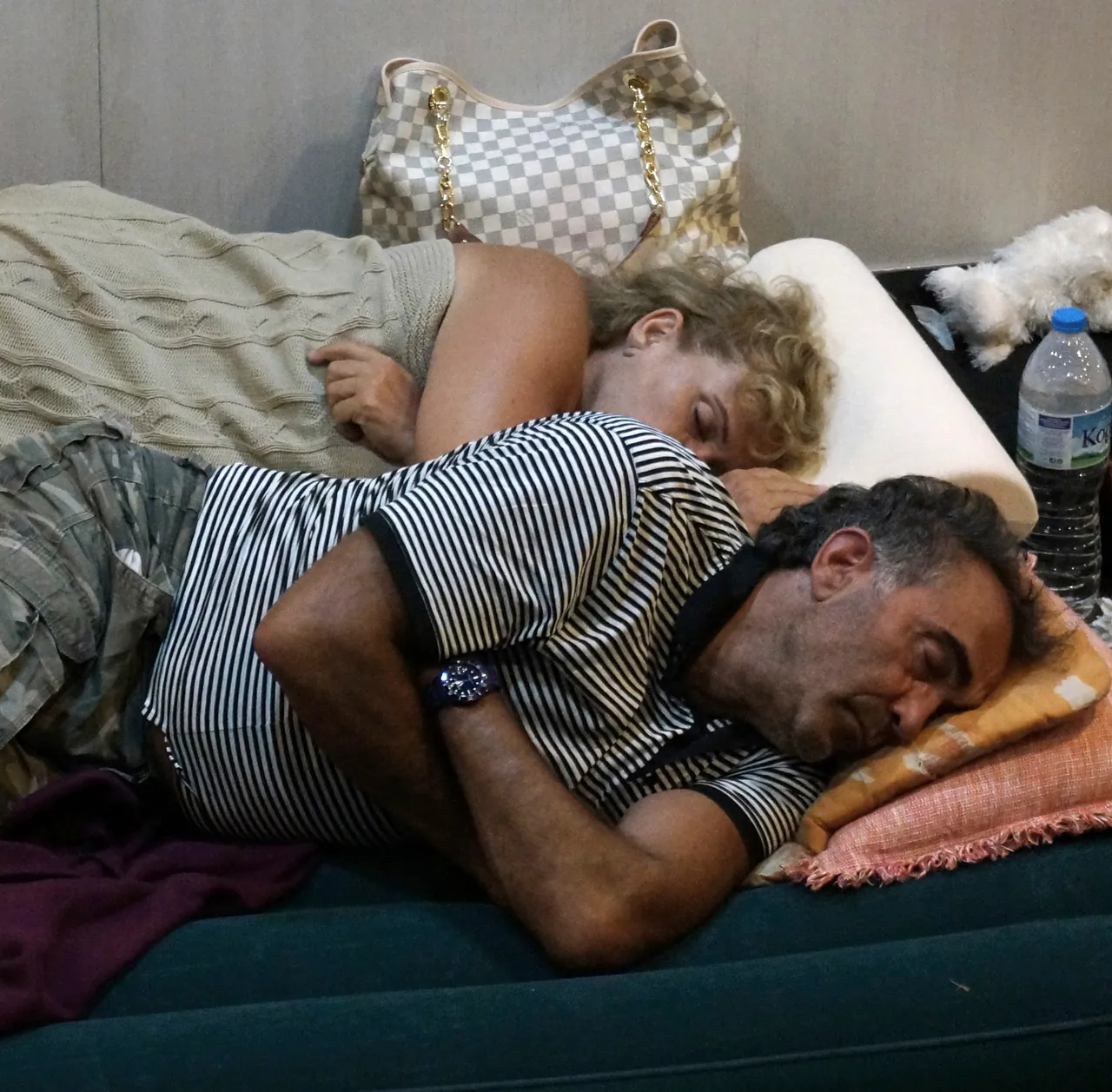 Les Dormeurs